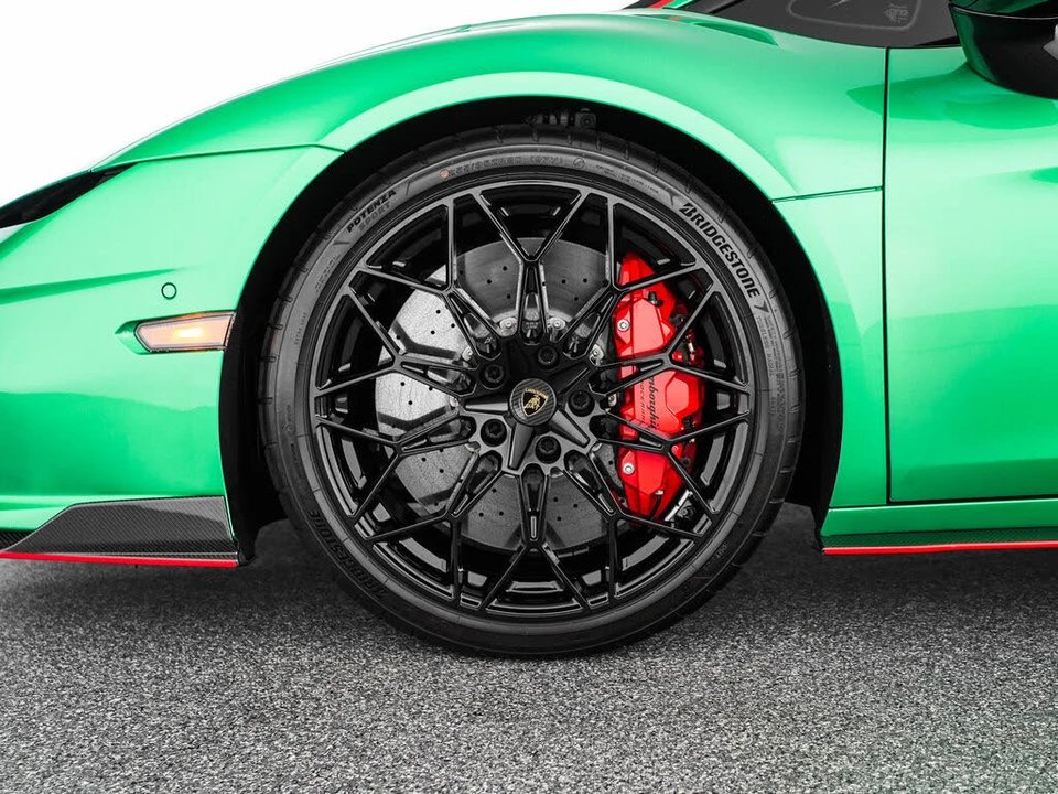 2026 Lamborghini Temerario - Image 31 of 31