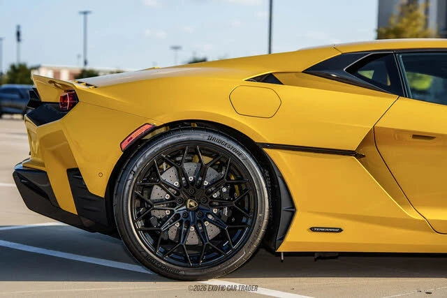 2026 Lamborghini Temerario - Image 10 of 31
