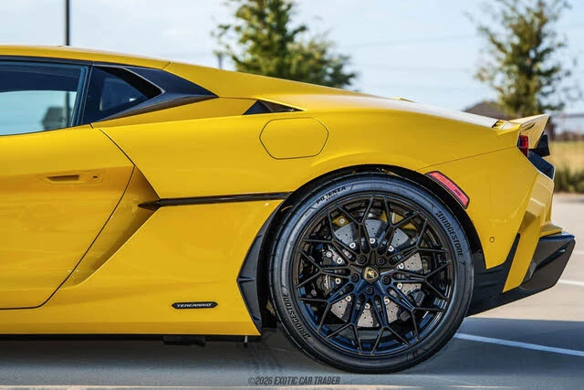 2026 Lamborghini Temerario - Image 5 of 31