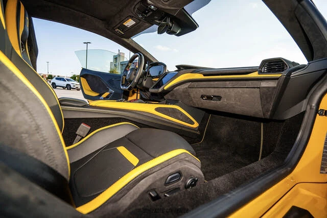 2026 Lamborghini Temerario - Image 30 of 31