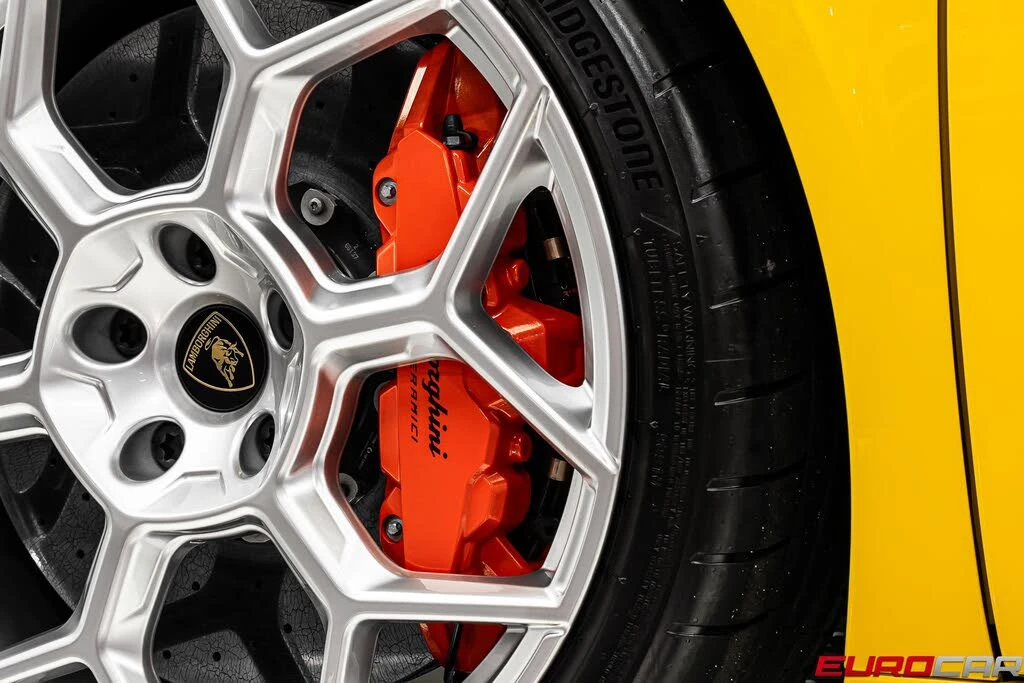 2026 Lamborghini Temerario - Image 25 of 31