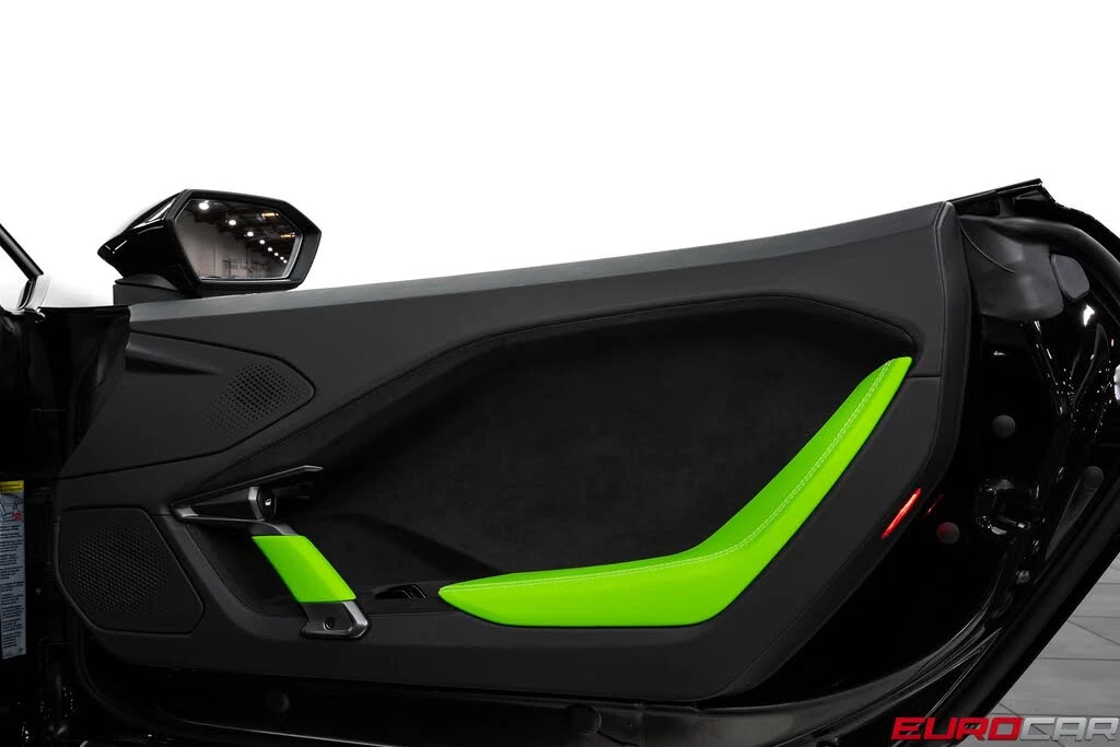 2026 Lamborghini Temerario - Image 25 of 31
