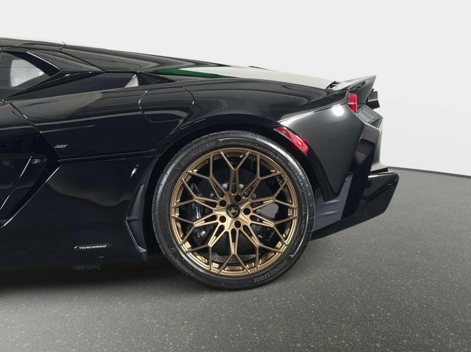 2026 Lamborghini Temerario - Image 12 of 31