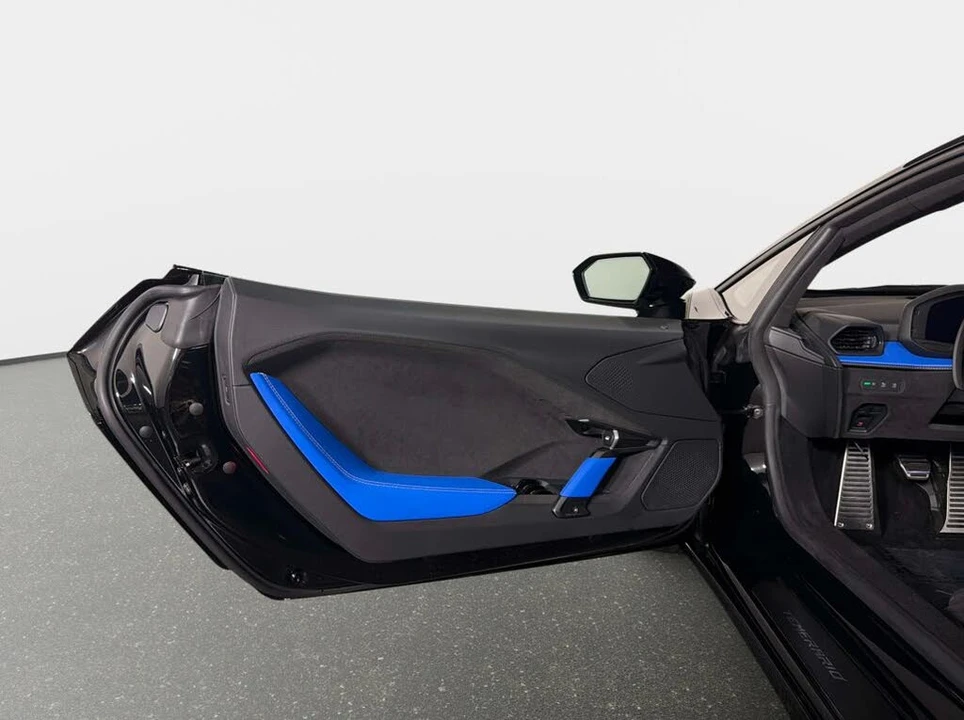 2026 Lamborghini Temerario - Image 27 of 31