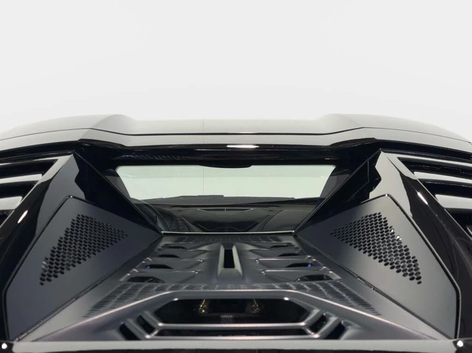 2026 Lamborghini Temerario - Image 26 of 31