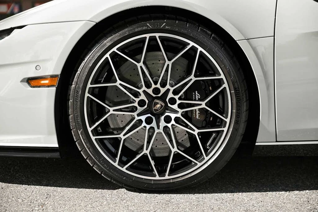 2026 Lamborghini Temerario - Image 6 of 31