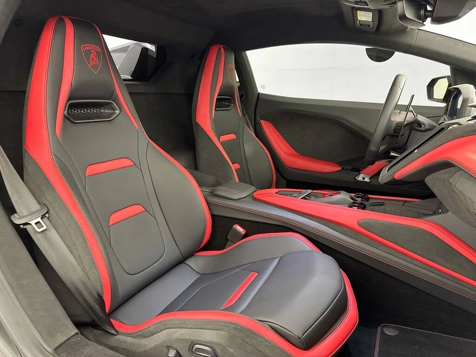2026 Lamborghini Temerario - Image 25 of 29