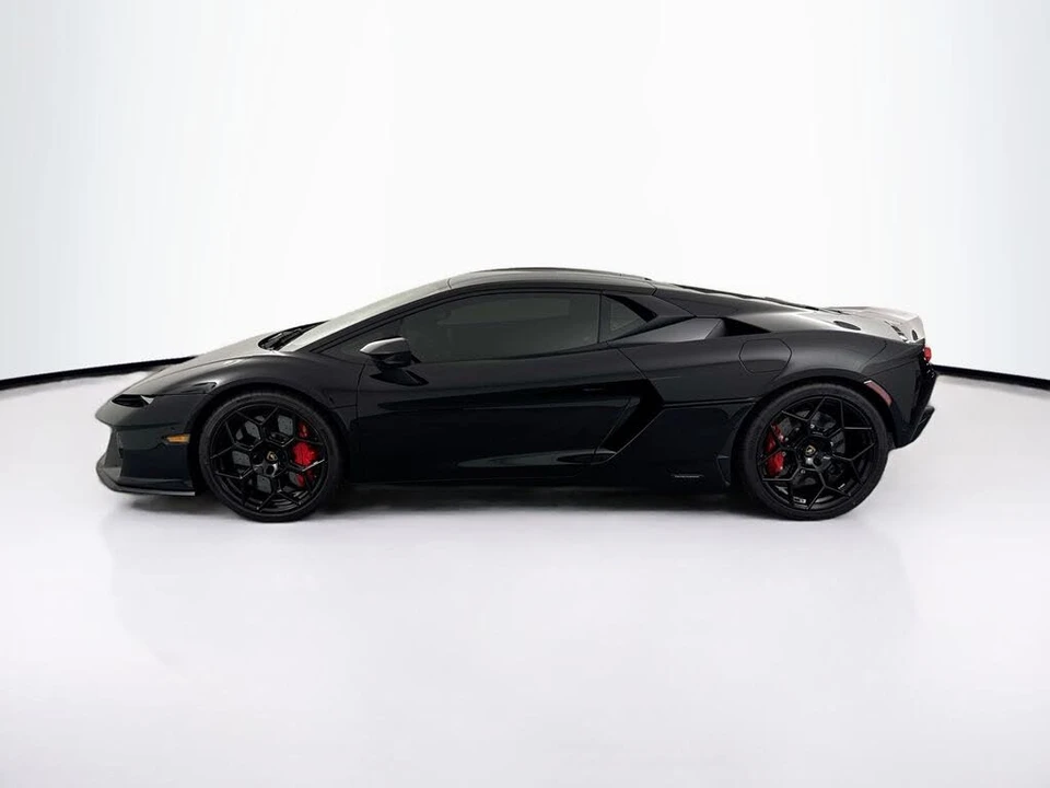2026 Lamborghini Temerario - Image 8 of 29