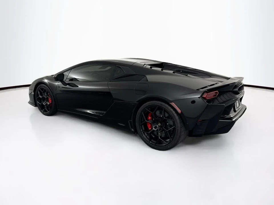 2026 Lamborghini Temerario - Image 7 of 29