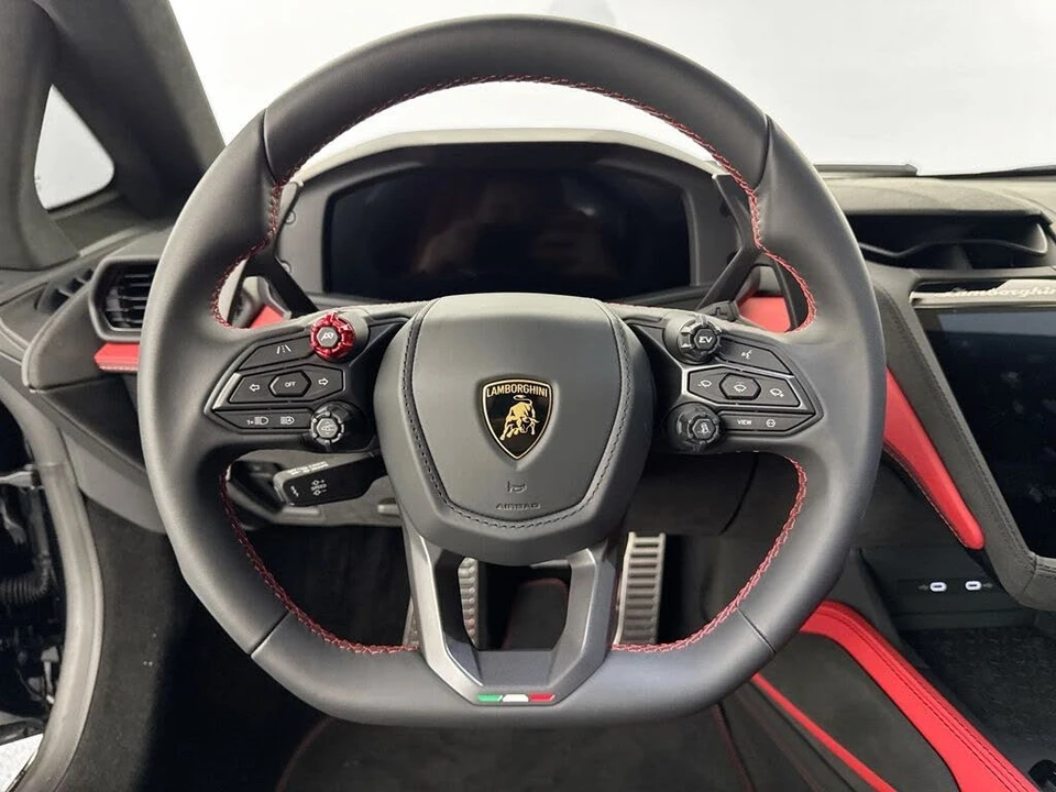 2026 Lamborghini Temerario - Image 11 of 29