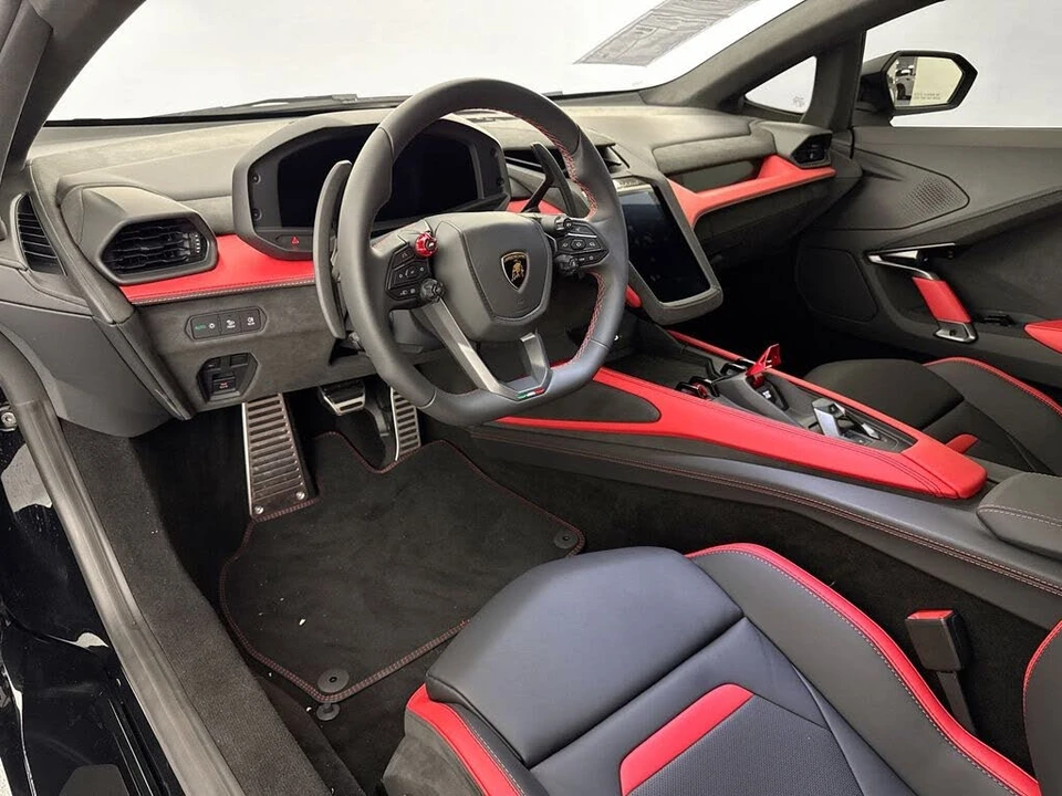 2026 Lamborghini Temerario - Image 9 of 29