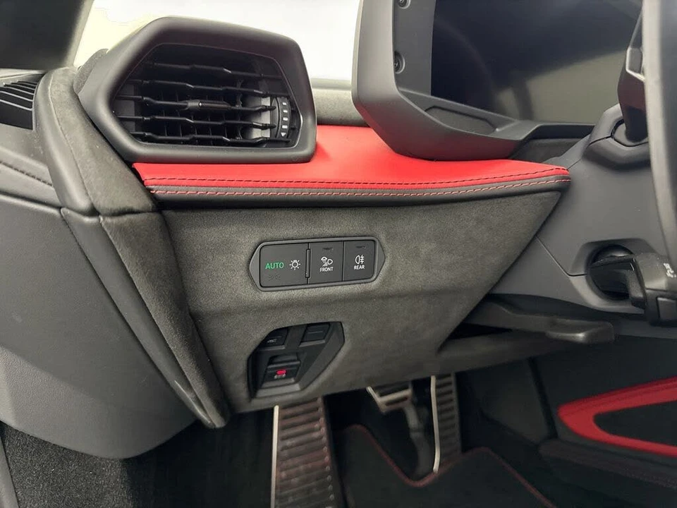 2026 Lamborghini Temerario - Image 10 of 29