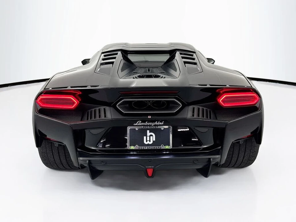 2026 Lamborghini Temerario - Image 6 of 29