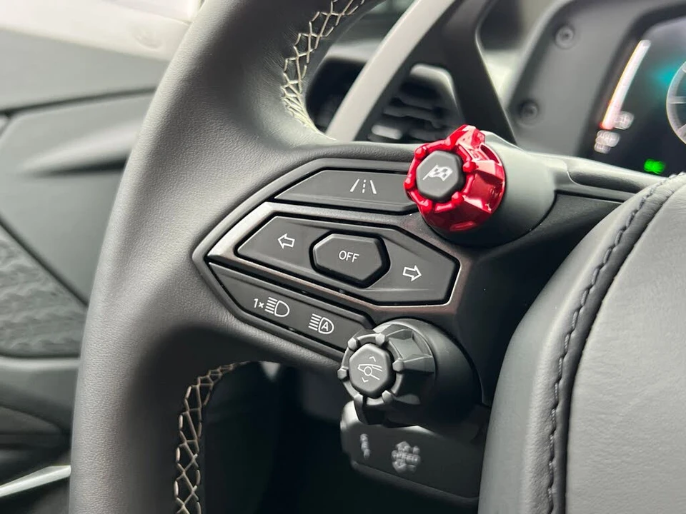 2026 Lamborghini Temerario - Image 26 of 31