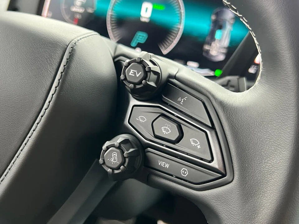 2026 Lamborghini Temerario - Image 27 of 31