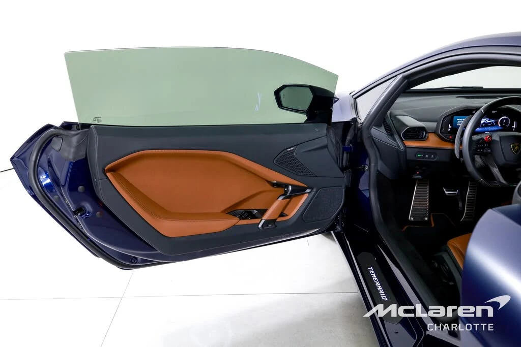 2026 Lamborghini Temerario - Image 10 of 31