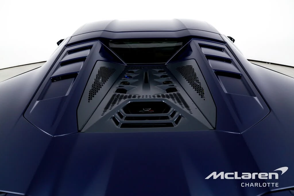 2026 Lamborghini Temerario - Image 28 of 31