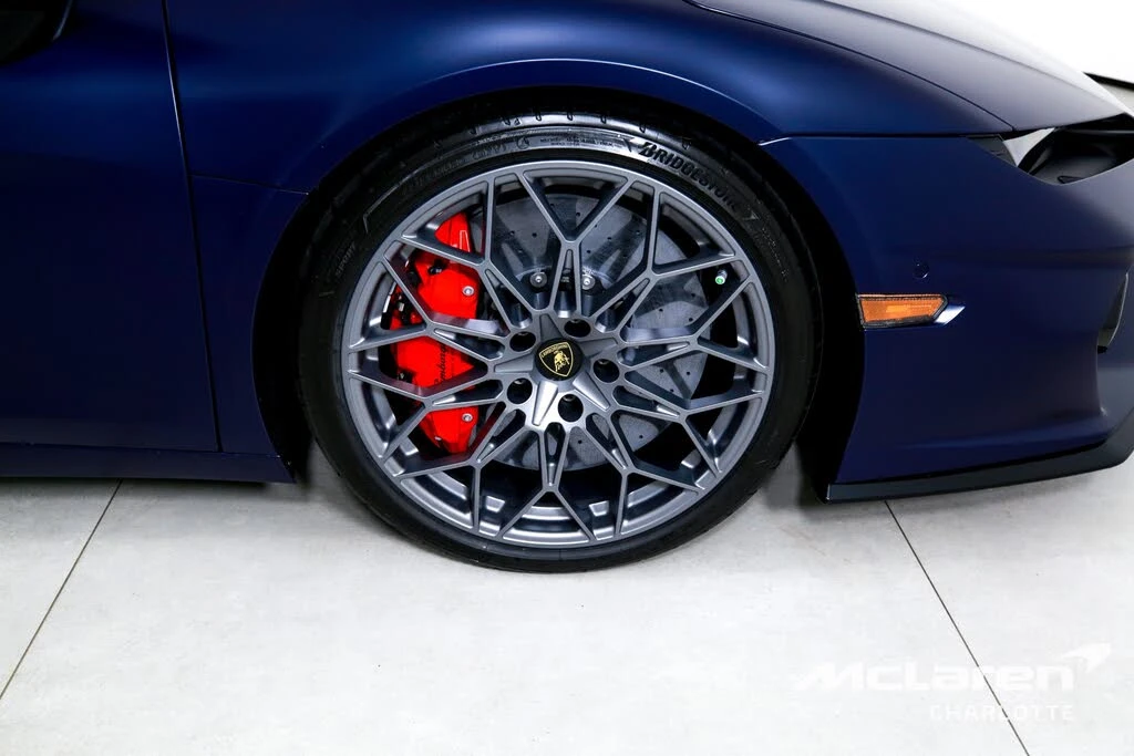 2026 Lamborghini Temerario - Image 30 of 31