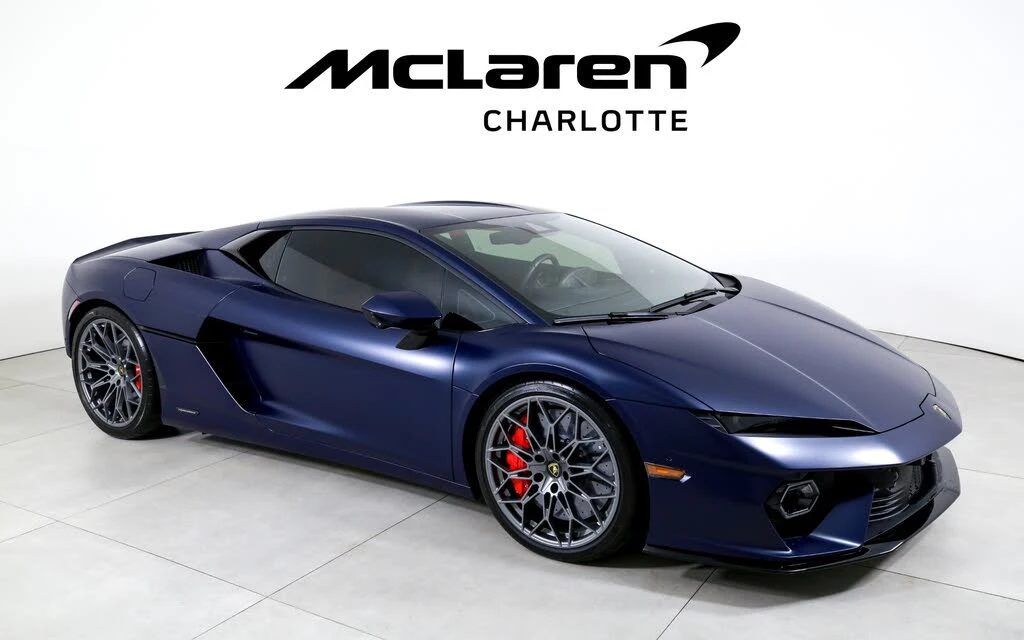 2026 Lamborghini Temerario - Image 2 of 31
