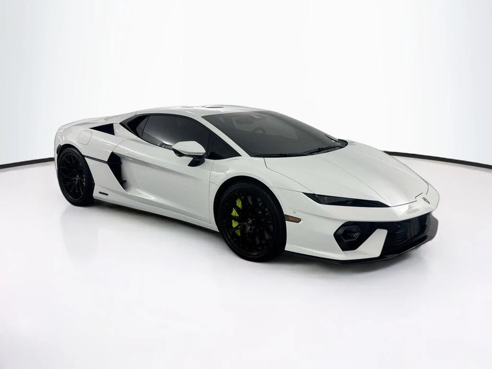 2026 Lamborghini Temerario - Image 3 of 26