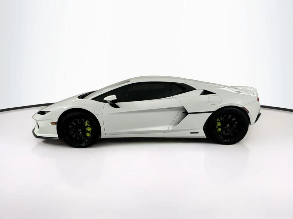 2026 Lamborghini Temerario - Image 8 of 26