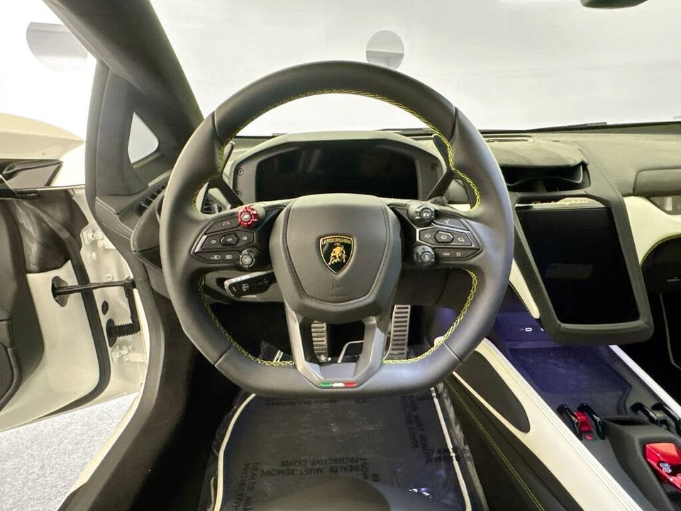 2026 Lamborghini Temerario - Image 11 of 26