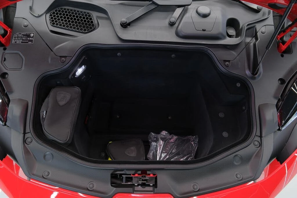 2026 Lamborghini Temerario - Image 22 of 31