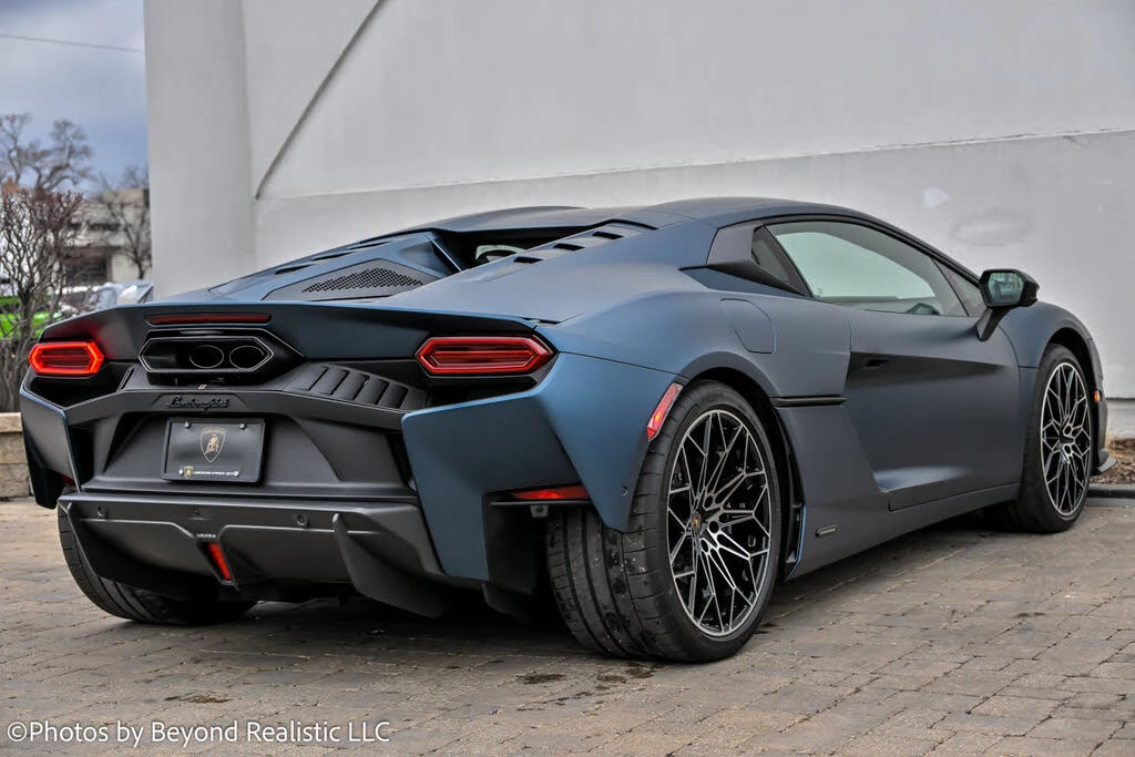 2026 Lamborghini Temerario - Image 7 of 31