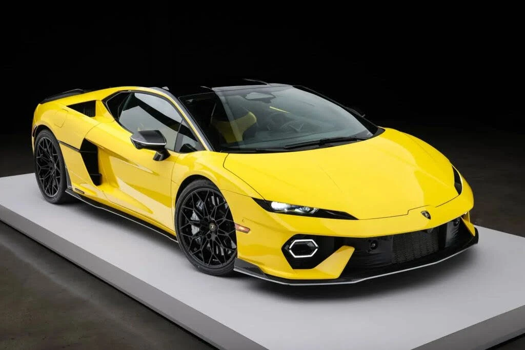2026 Lamborghini Temerario - Image 16 of 31