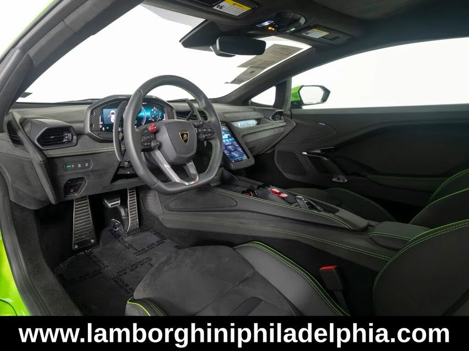 2026 Lamborghini Temerario - Image 16 of 31