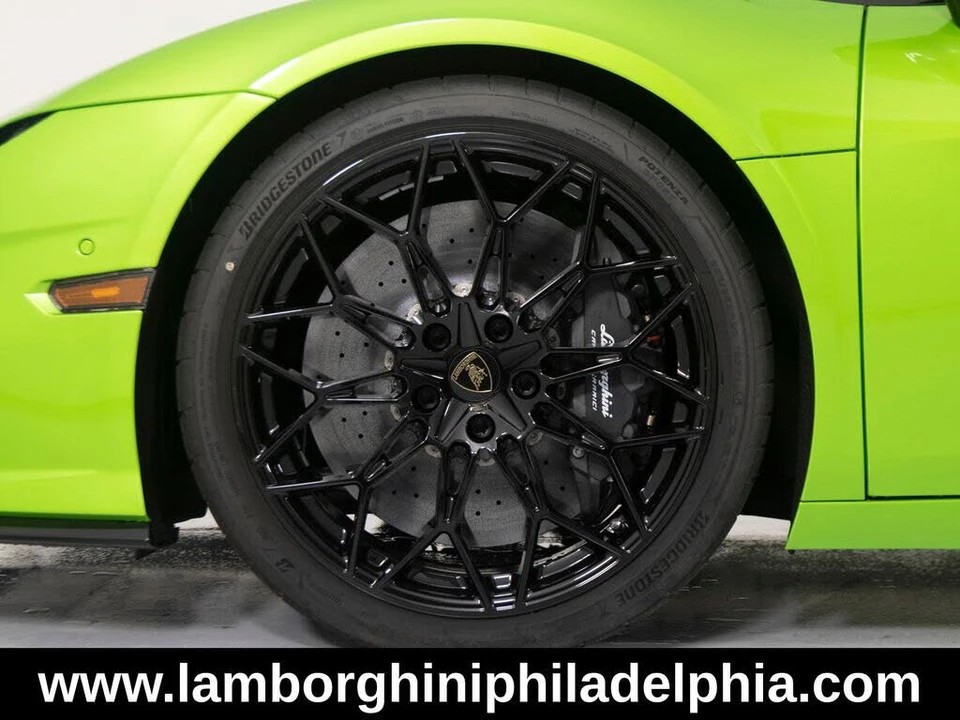 2026 Lamborghini Temerario - Image 9 of 31