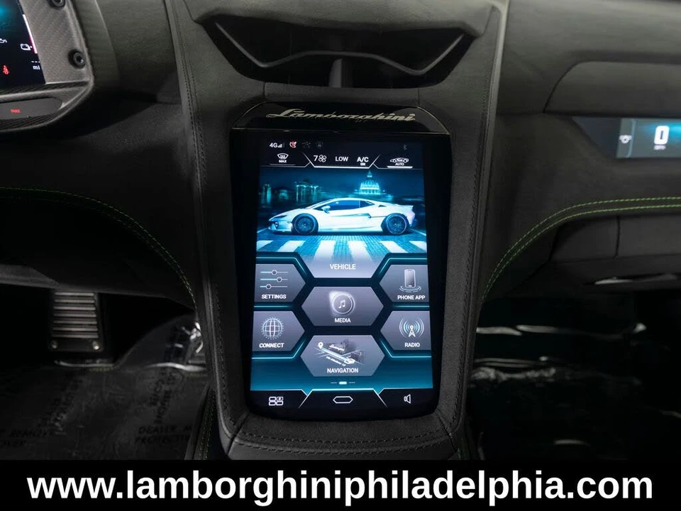 2026 Lamborghini Temerario - Image 22 of 31