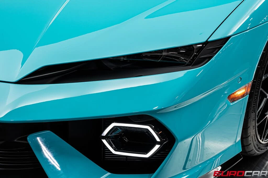 2026 Lamborghini Temerario - Image 10 of 31