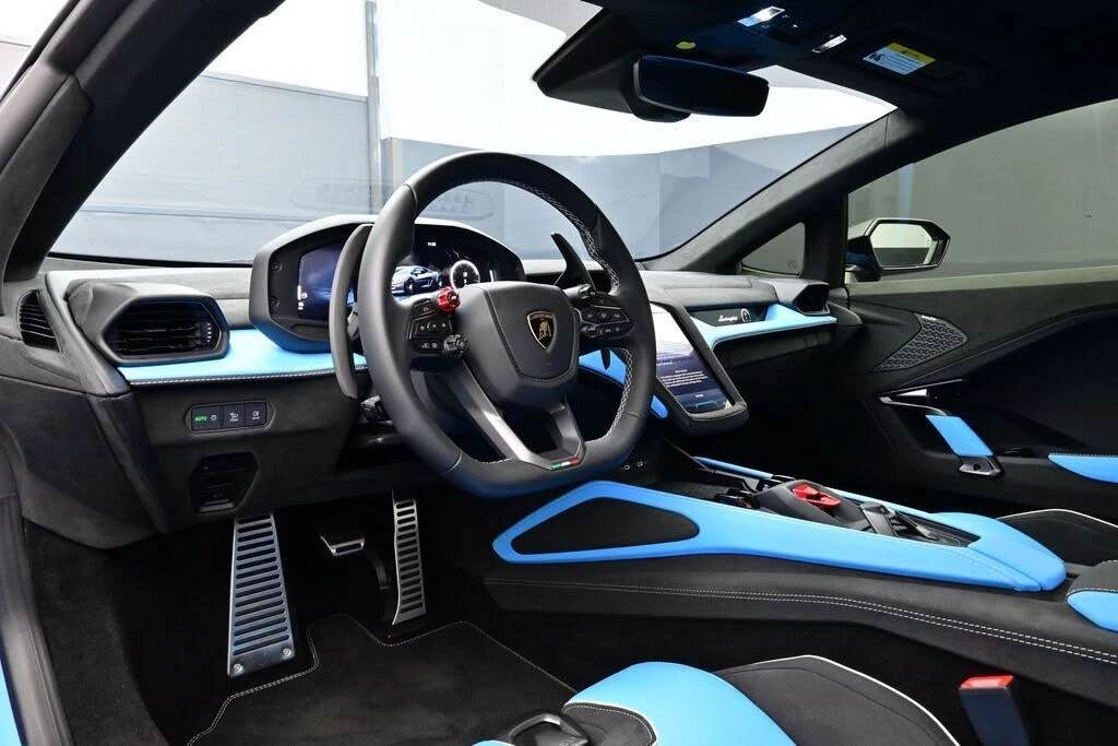 2026 Lamborghini Temerario - Image 4 of 29