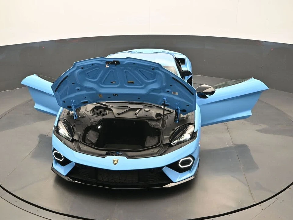 2026 Lamborghini Temerario - Image 27 of 29