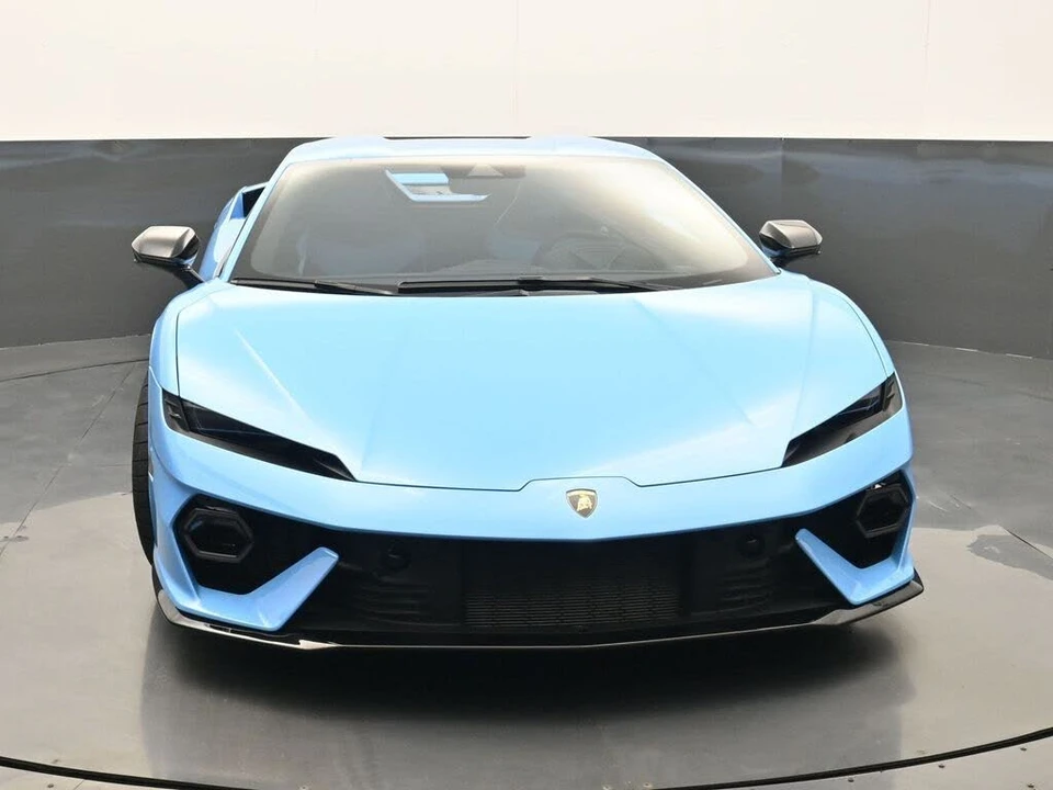 2026 Lamborghini Temerario - Image 21 of 29