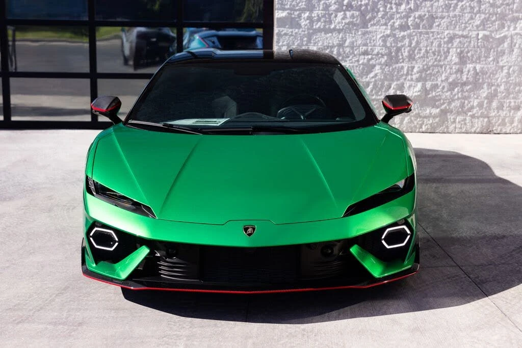 2026 Lamborghini Temerario - Image 4 of 31