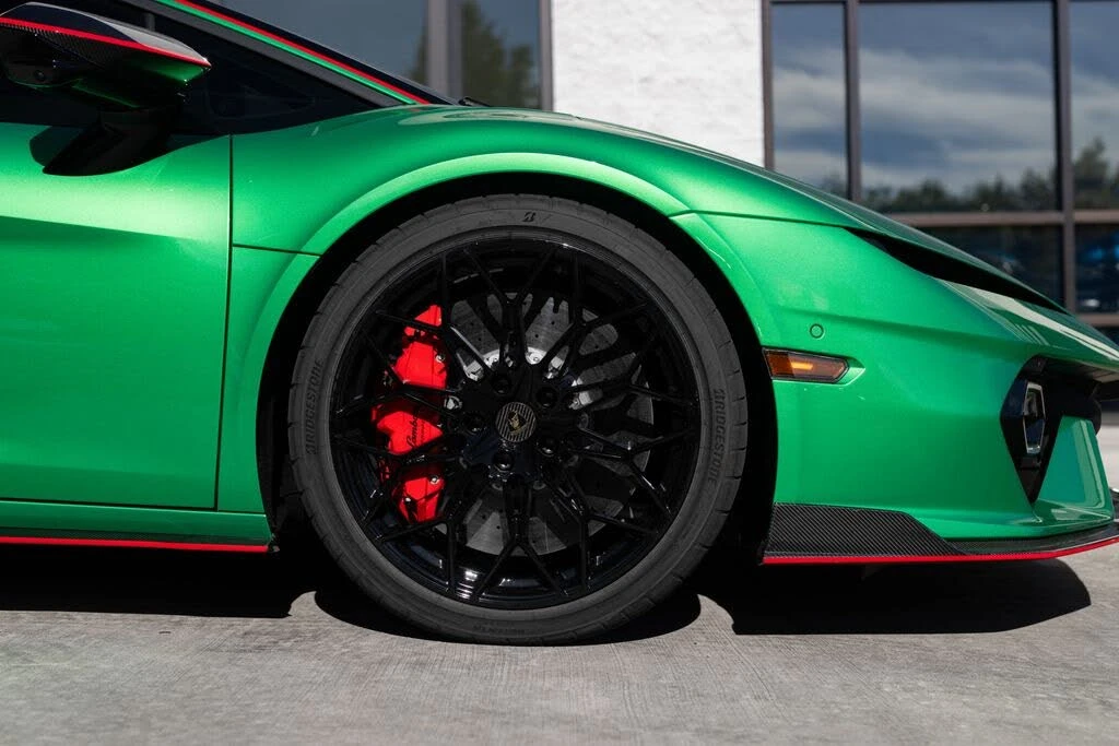 2026 Lamborghini Temerario - Image 8 of 31