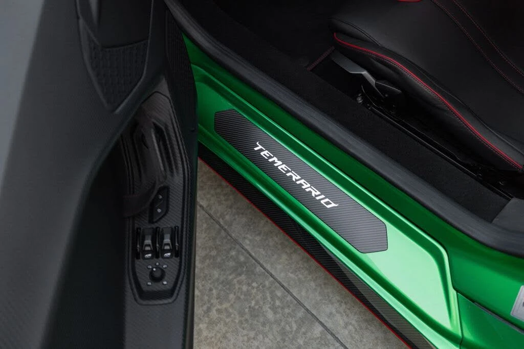 2026 Lamborghini Temerario - Image 22 of 31