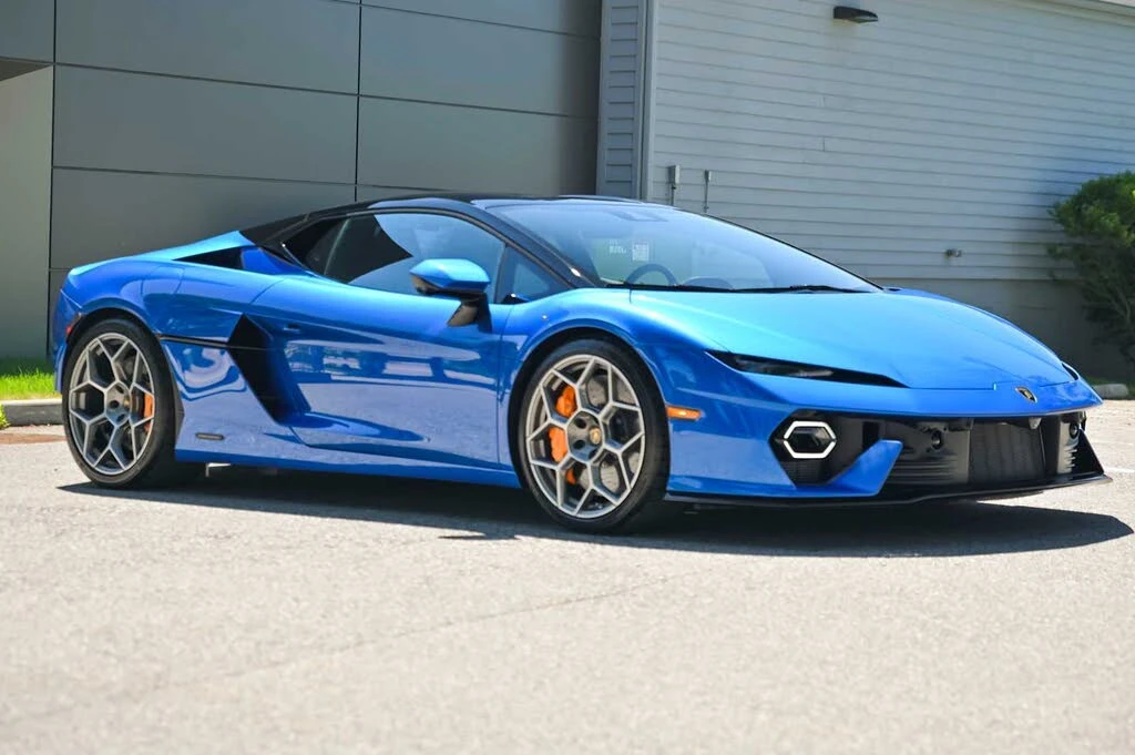 2026 Lamborghini Temerario - Image 8 of 31