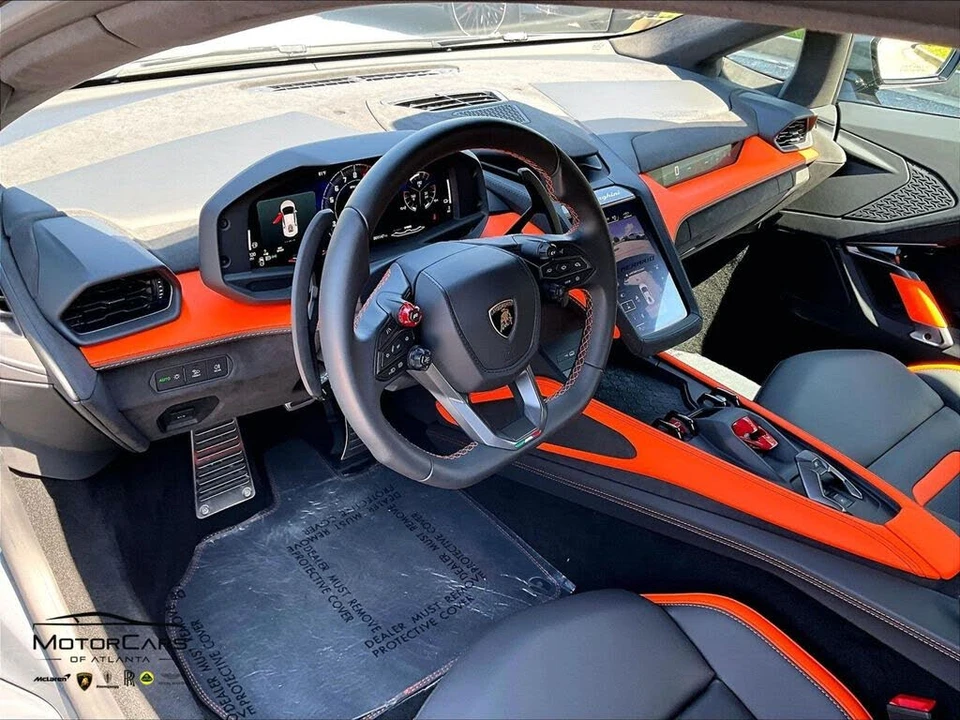 2026 Lamborghini Temerario - Image 9 of 15