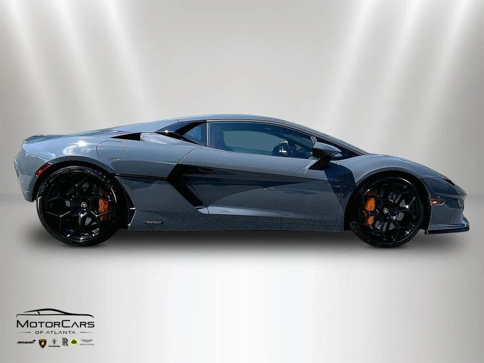 2026 Lamborghini Temerario - Image 5 of 15