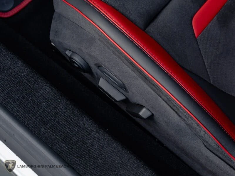2026 Lamborghini Temerario - Image 18 of 27