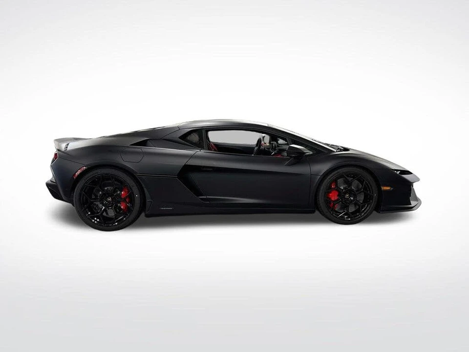 2026 Lamborghini Temerario - Image 6 of 31