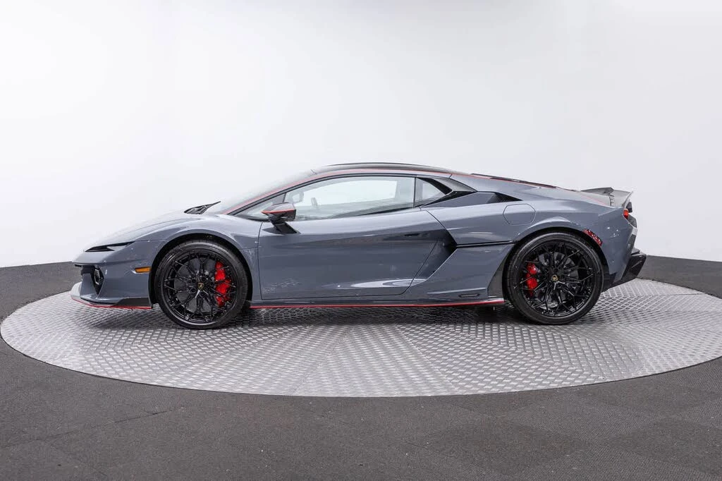 2026 Lamborghini Temerario - Image 3 of 31