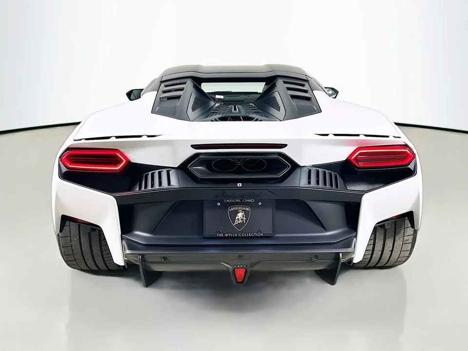 2026 Lamborghini Temerario - Image 6 of 31