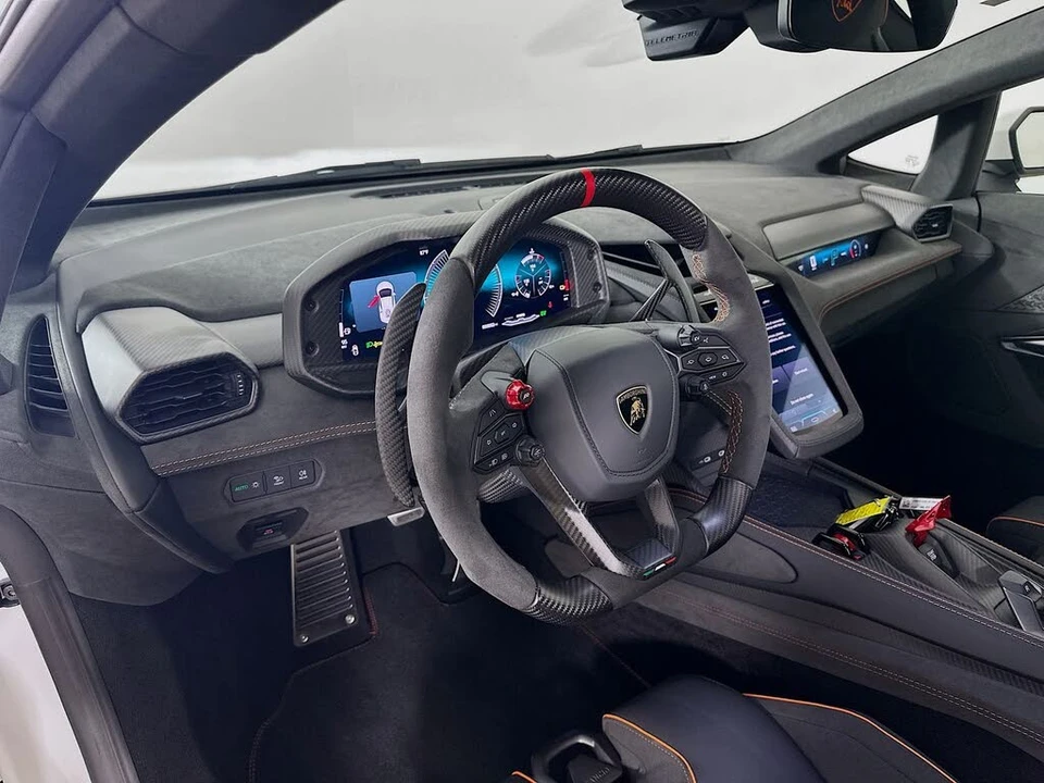 2026 Lamborghini Temerario - Image 30 of 31