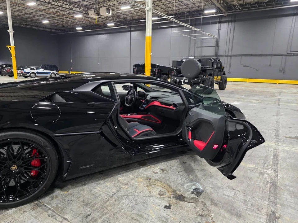 2026 Lamborghini Temerario - Image 4 of 31