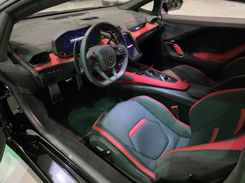 2026 Lamborghini Temerario - Image 7 of 31