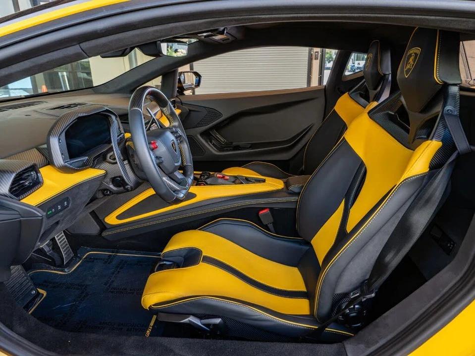 2026 Lamborghini Temerario - Image 14 of 29